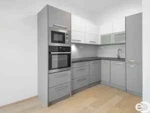 Pronájem bytu 2+kk, Praha - Dolní Chabry, K Beranovu, 74 m2