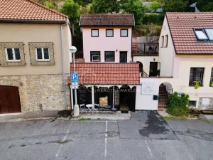 Pronájem obchodního prostoru, Karlštejn, 37 m2