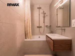 Prodej bytu 2+kk, Praha - Kamýk, Machuldova, 42 m2