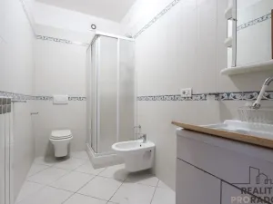 Prodej bytu 3+1, Villa Rosa,, 91 m2