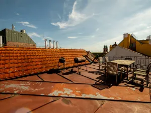 Pronájem bytu 3+1, Praha, Viktora Huga, 164 m2