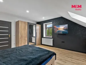 Prodej restaurace, Jablonec nad Nisou, Raisova, 889 m2
