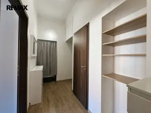 Prodej bytu 2+kk, Praha - Dejvice, Koulova, 43 m2
