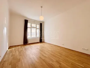 Pronájem bytu 2+kk, Praha - Nusle, 47 m2