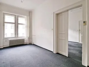Pronájem kanceláře, Praha - Nové Město, Opletalova, 93 m2