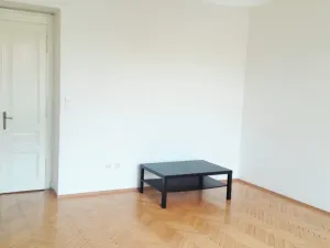 Pronájem bytu 2+1, Praha - Bubeneč, Korunovační, 70 m2