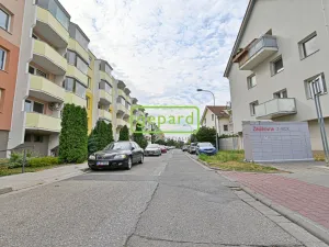 Prodej bytu 1+1, Šlapanice, Švehlova, 32 m2