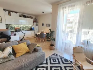 Pronájem bytu 2+kk, Praha, Rižská, 65 m2