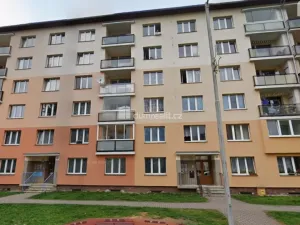 Prodej bytu 1+1, Horní Slavkov, U Lesoparku, 36 m2