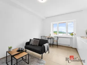 Prodej bytu 1+kk, Žacléř, Rýchorské náměstí, 23 m2