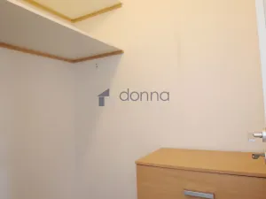 Pronájem bytu 1+kk, Praha, Pirinská, 30 m2