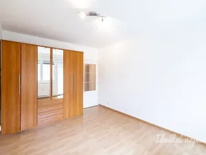Pronájem bytu 2+kk, Praha - Střížkov, Jitravská, 68 m2