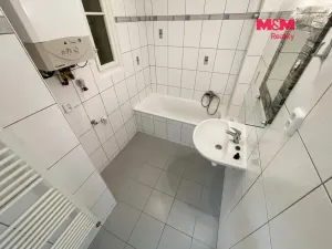 Pronájem bytu 2+kk, Praha - Vršovice, Bulharská, 48 m2
