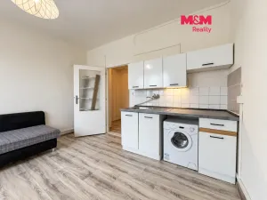 Prodej bytu 1+kk, Karviná - Mizerov, Borovského, 23 m2