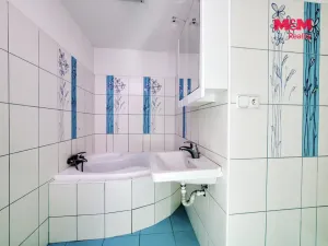 Prodej bytu 3+1, Sokolov, Slavíčkova, 84 m2