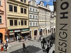 Pronájem bytu 1+1, Praha, Mostecká, 68 m2