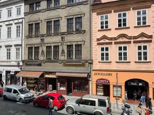 Pronájem bytu 1+1, Praha, Mostecká, 68 m2