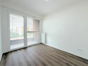 Prodej bytu 2+kk, Praha - Černý Most, Arnošta Valenty, 35 m2