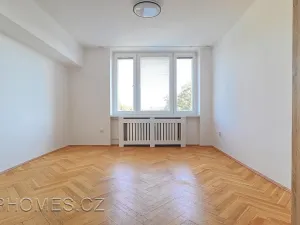 Pronájem bytu 3+1, Praha, Nad Primaskou, 70 m2