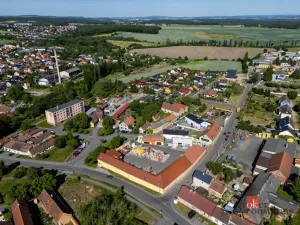 Prodej obchodního prostoru, Nýřany, Staročeské nám., 3458 m2