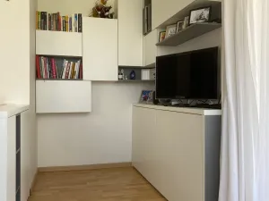 Pronájem bytu 3+kk, Praha - Vysočany, Poděbradská, 62 m2