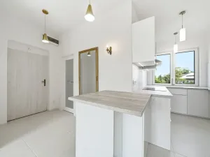 Prodej bytu 3+1, Olomouc - Hejčín, Erenburgova, 75 m2
