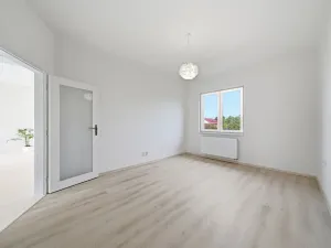 Prodej bytu 3+1, Olomouc - Hejčín, Erenburgova, 75 m2