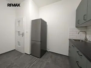Pronájem bytu 2+1, Praha - Vršovice, Na louži, 65 m2