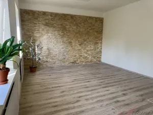 Prodej bytu 1+kk, Klimkovice, Nádražní, 47 m2