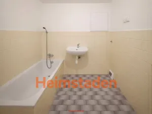 Pronájem bytu 2+1, Orlová - Poruba, Žofinská, 60 m2