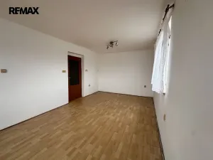Pronájem bytu 1+1, Jistebnice, Nad Hřištěm, 39 m2