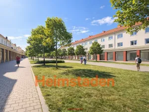 Pronájem obchodního prostoru, Karviná - Nové Město, nám. Budovatelů, 77 m2