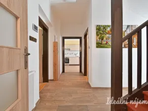 Pronájem bytu 3+1, Brno, Stromovka, 180 m2