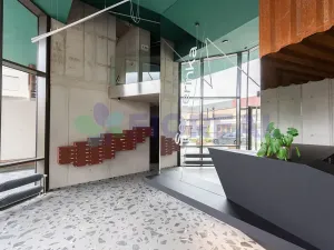 Pronájem bytu 1+kk, Praha - Radlice, U Komína, 38 m2