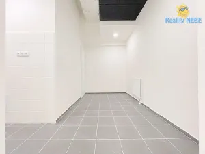 Pronájem obchodního prostoru, Praha - Nové Město, Dlážděná, 90 m2