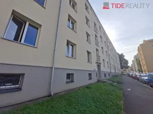 Pronájem bytu 1+kk, Praha - Břevnov, Nad Kajetánkou, 26 m2