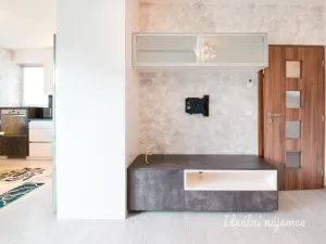 Pronájem bytu 3+kk, Brno - Bystrc, Hvozdecká, 73 m2