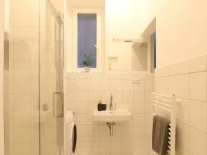 Pronájem bytu 2+1, Praha - Nové Město, Hybernská, 54 m2
