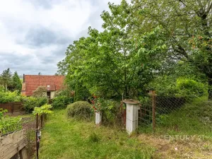Prodej zahrady, Horoměřice, 327 m2