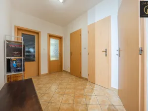 Prodej bytu 3+kk, Praha - Modřany, Semická, 86 m2