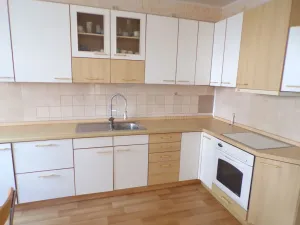 Prodej bytu 3+1, Česká Lípa, Okružní, 75 m2