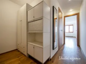 Pronájem bytu 1+kk, Praha - Krč, Antala Staška, 39 m2