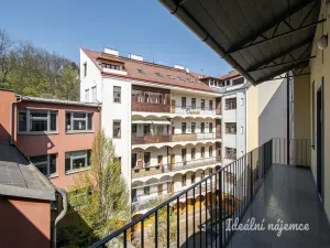Pronájem bytu 1+1, Praha - Žižkov, Husitská, 35 m2