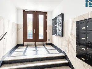 Prodej bytu 2+1, Praha - Nové Město, Na slupi, 70 m2