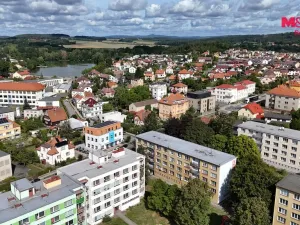 Prodej bytu 2+1, Blatná, Nerudova, 45 m2