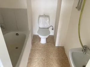 Pronájem bytu 1+1, Plzeň - Malesice, Malesická náves, 40 m2