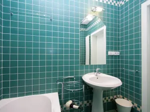 Pronájem bytu 3+1, Praha - Nové Město, Odborů, 81 m2