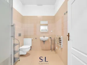 Prodej ubytování, Mikulášovice, 919 m2