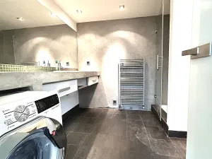 Pronájem atypického bytu, Praha - Smíchov, Křížová, 100 m2