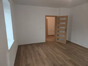 Prodej bytu 2+1, Hrádek nad Nisou, 52 m2